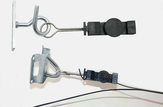 Accesorios Metálicos y Plásticos para Sujeción de Cables
